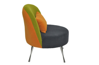 3/1 upholstered armchair