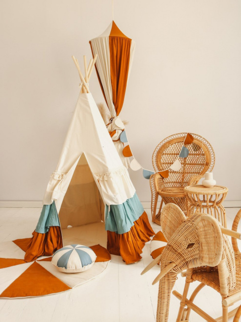 Teepee set with mat "Circus"