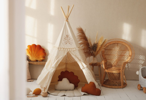 Namiot tipi z falbanami "Boho"