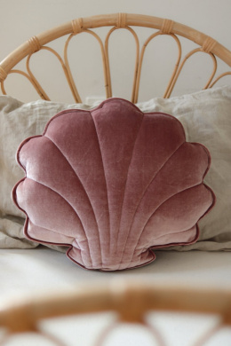 Velvet shell pillow "Space pearl"