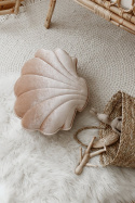 Velvet shell pillow "Beige pearl"