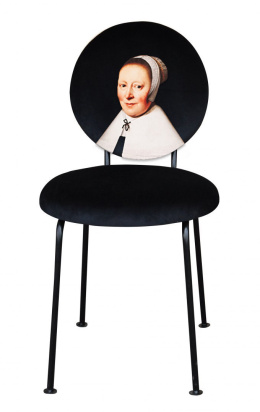 Upholstered chair CURIOS 3 "Woman in a bonnet"