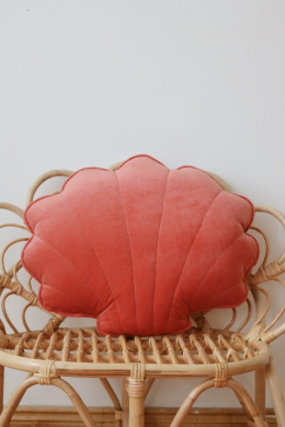Velvet large shell pillow "Coral"