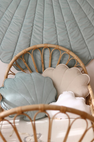 Velvet large shell pillow "Powder mint"