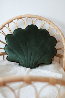 Velvet large shell pillow "Emerald"