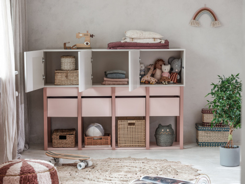 Pink tweens chest of drawers