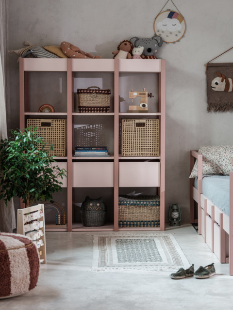 Tweens pink bookcase