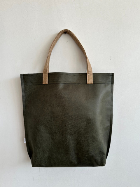 Mr.m Vintage grüne Echtledertasche/cremefarbene Griffe