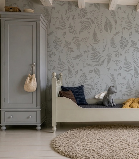 Tapeta Woodland Whisper Taupe od Wallcolors
