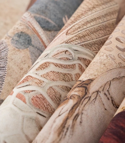 Tapeta Kingdom of All Creatures Sepia od Wallcolors
