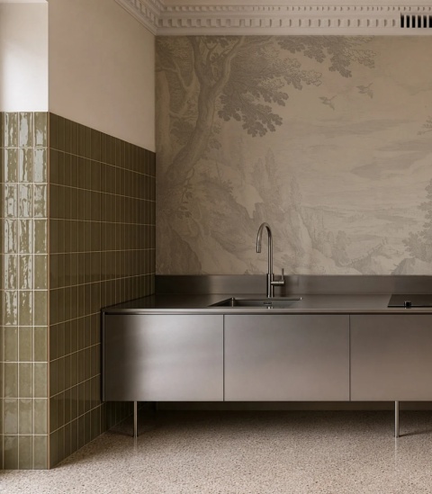 Sacred Path Beige Tapete von Wallcolors