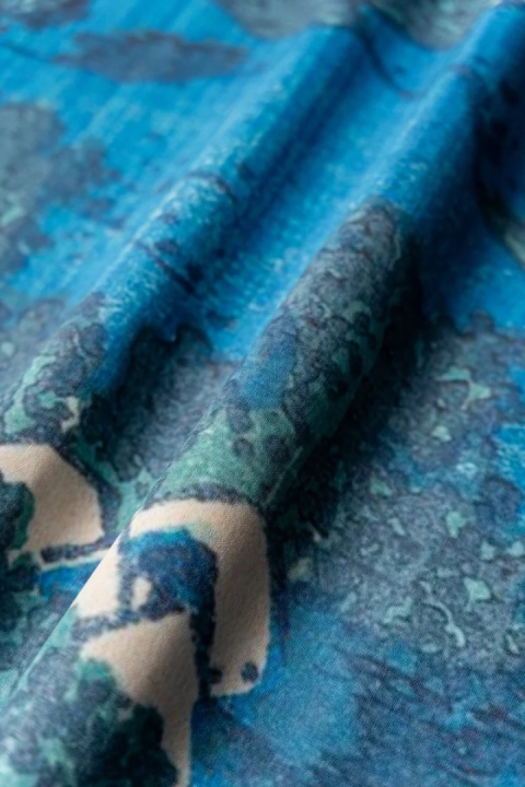 Tapeta Soft Mist of Fuji od Wallcolors