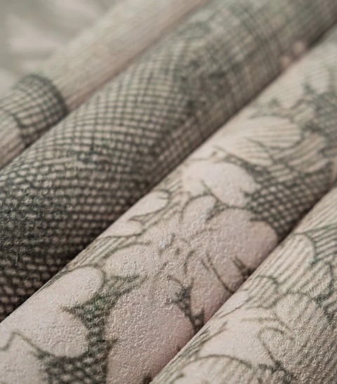 Tapeta Timeless Trees Green od Wallcolors