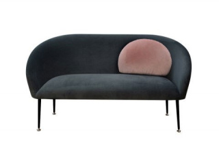 PLUM Gepolstertes Sofa