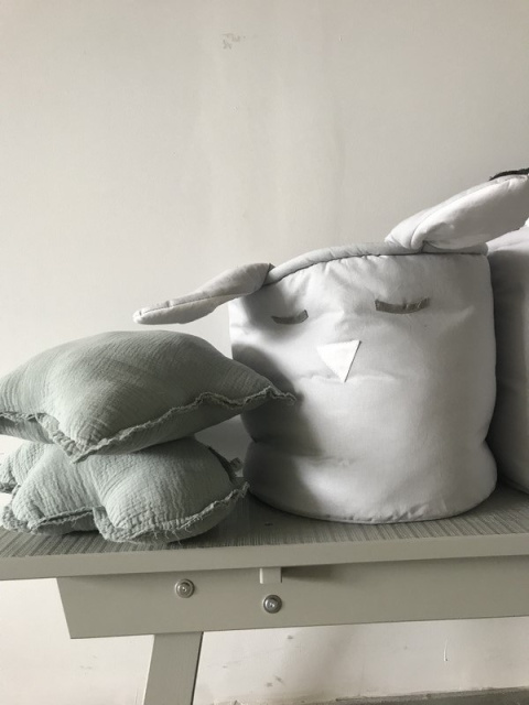 Pillow cloud extinguished mint "musk"