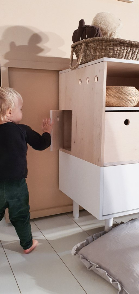 RIVER Chest of Drawers